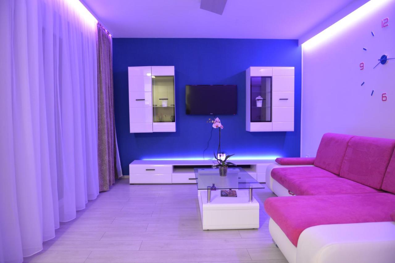 Coresi Deluxe Apartment Брашов Экстерьер фото