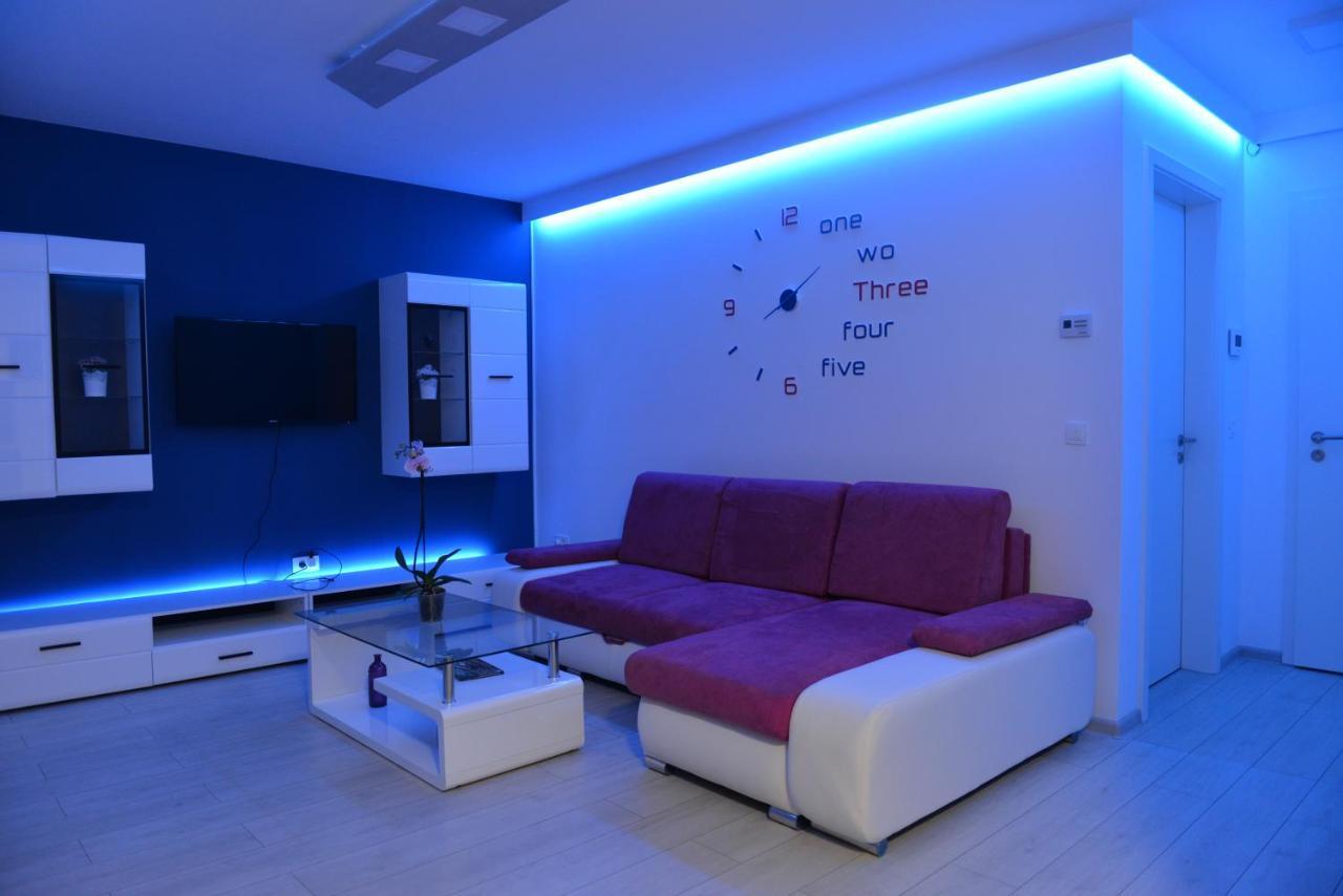 Coresi Deluxe Apartment Брашов Экстерьер фото
