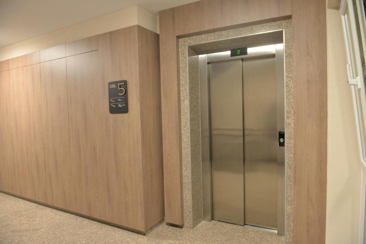 Coresi Deluxe Apartment Брашов Экстерьер фото