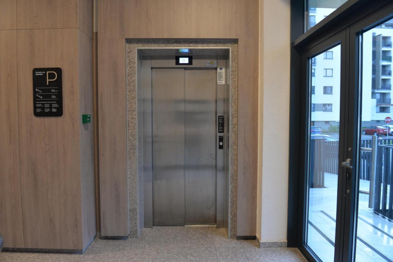 Coresi Deluxe Apartment Брашов Экстерьер фото