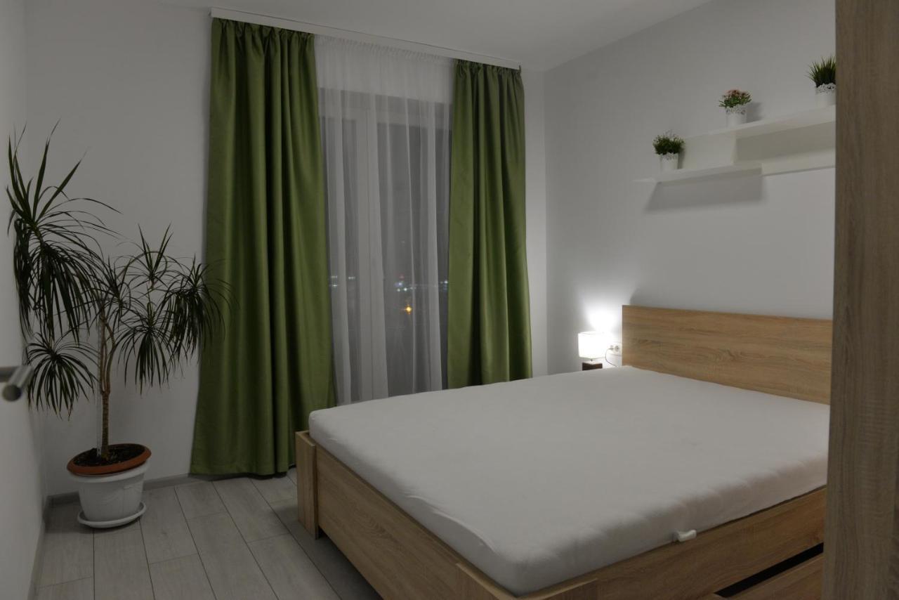 Coresi Deluxe Apartment Брашов Экстерьер фото